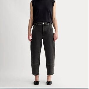 EUC Everlane Barrel Jeans 26R washed black